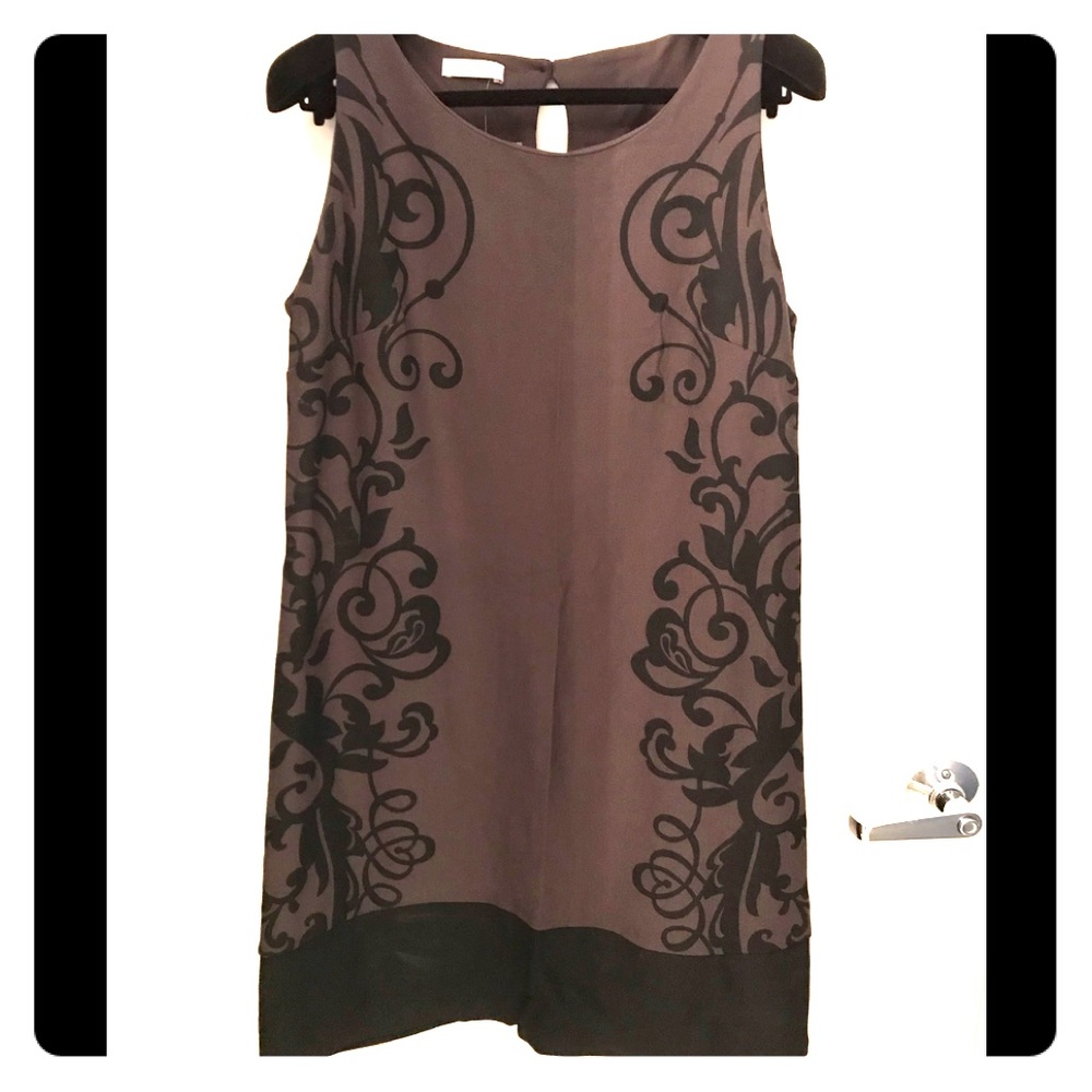 Sleeveless jumper